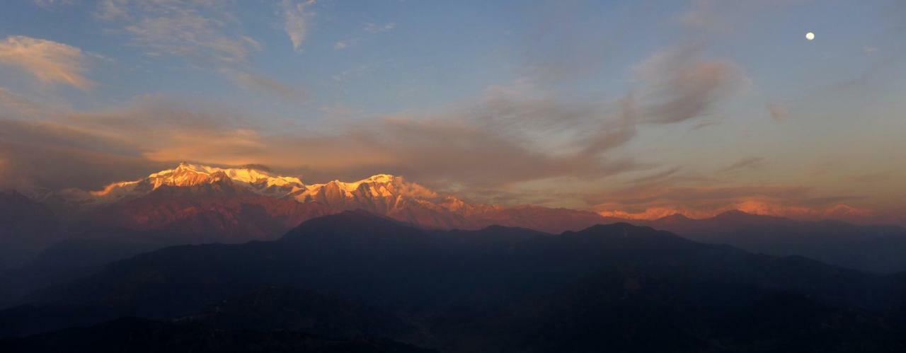 Superview Lodge Sarangkot Pokhara Bagian luar foto